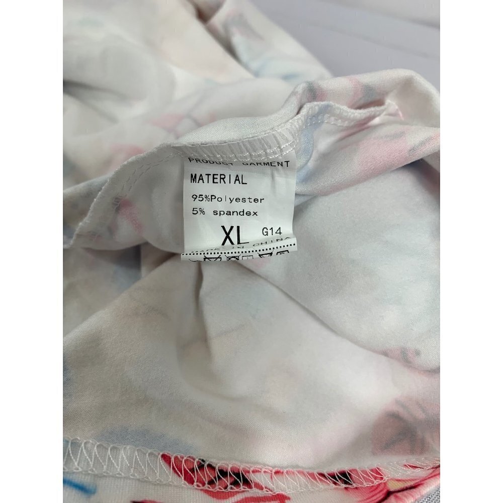 Women's Super Stretchy White Floral 3/4 Sleeve Dress - Picture 3 of 5